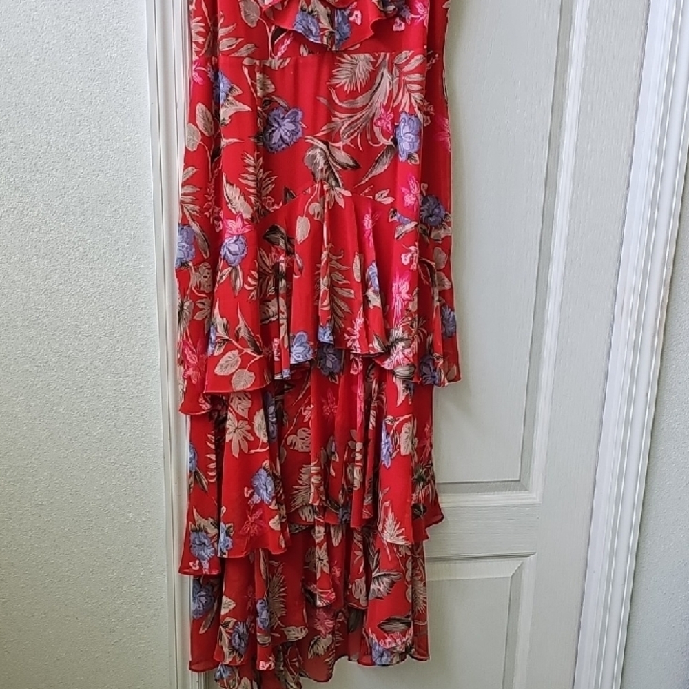 Wayf Red Floral Ruffle Blouse - Picture 8 of 10